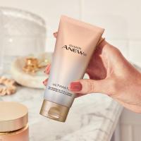 Isa Knox Anew LX Ultimate Rejuvenating Gel to Oil Cleanser